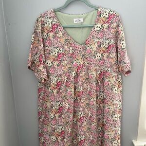 Pink and Green tunic style‎ mini dress with Dolman Sleeves